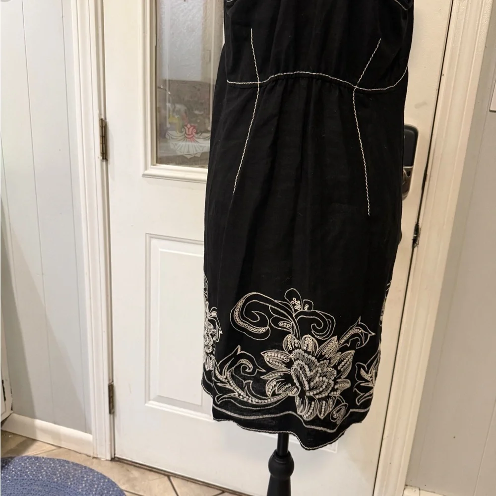 Max Studio Black Dress with White Floral Design - Picture 4 of 4
